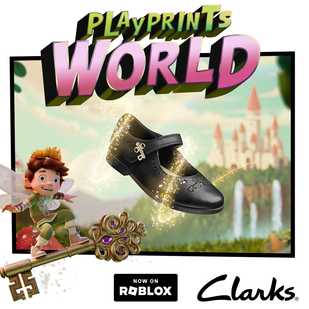 girls playprints world clarks