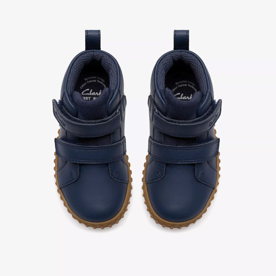 Clarks - Cove Sky T - Navy - Boots