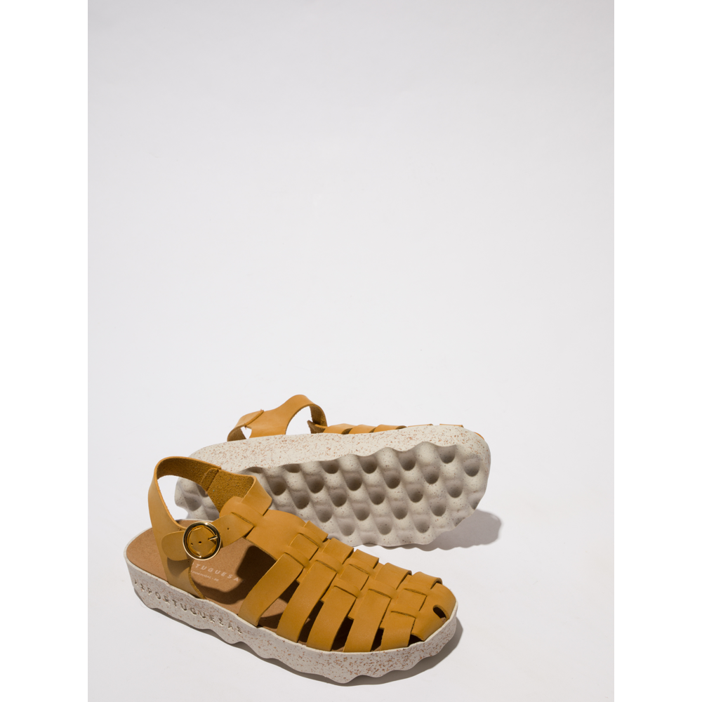 Asportuguesas - Calix L - Crazy Nubuck - Camel - Sandals