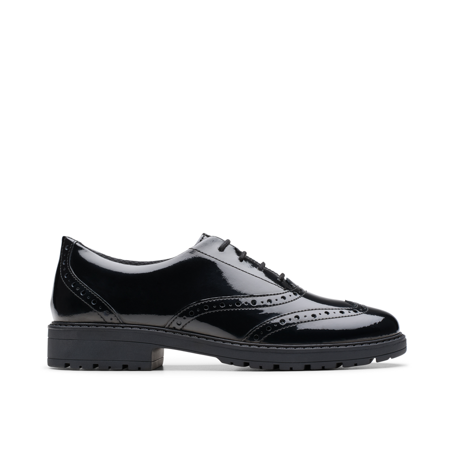 Clarks - Loxham Brogue Y - Black Patent  - School Shoes