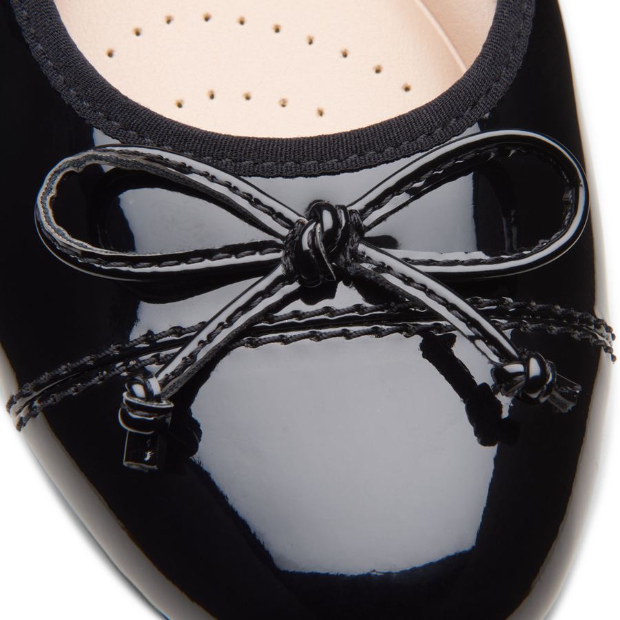 Clarks - Loreleigh Rae - Black Patent - Shoes