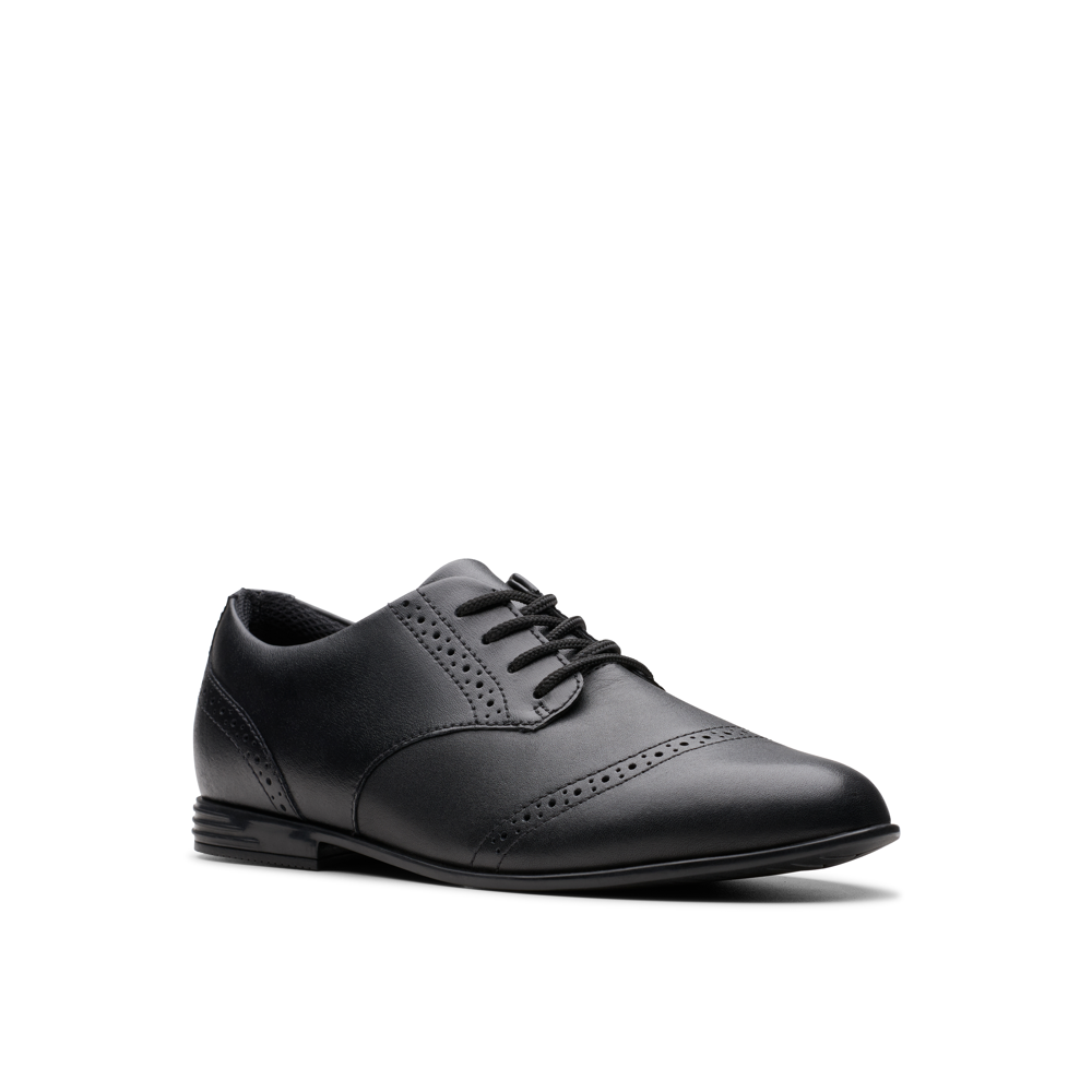 Clarks - FinjaBrogue Y. - Black Leather - School Shoes