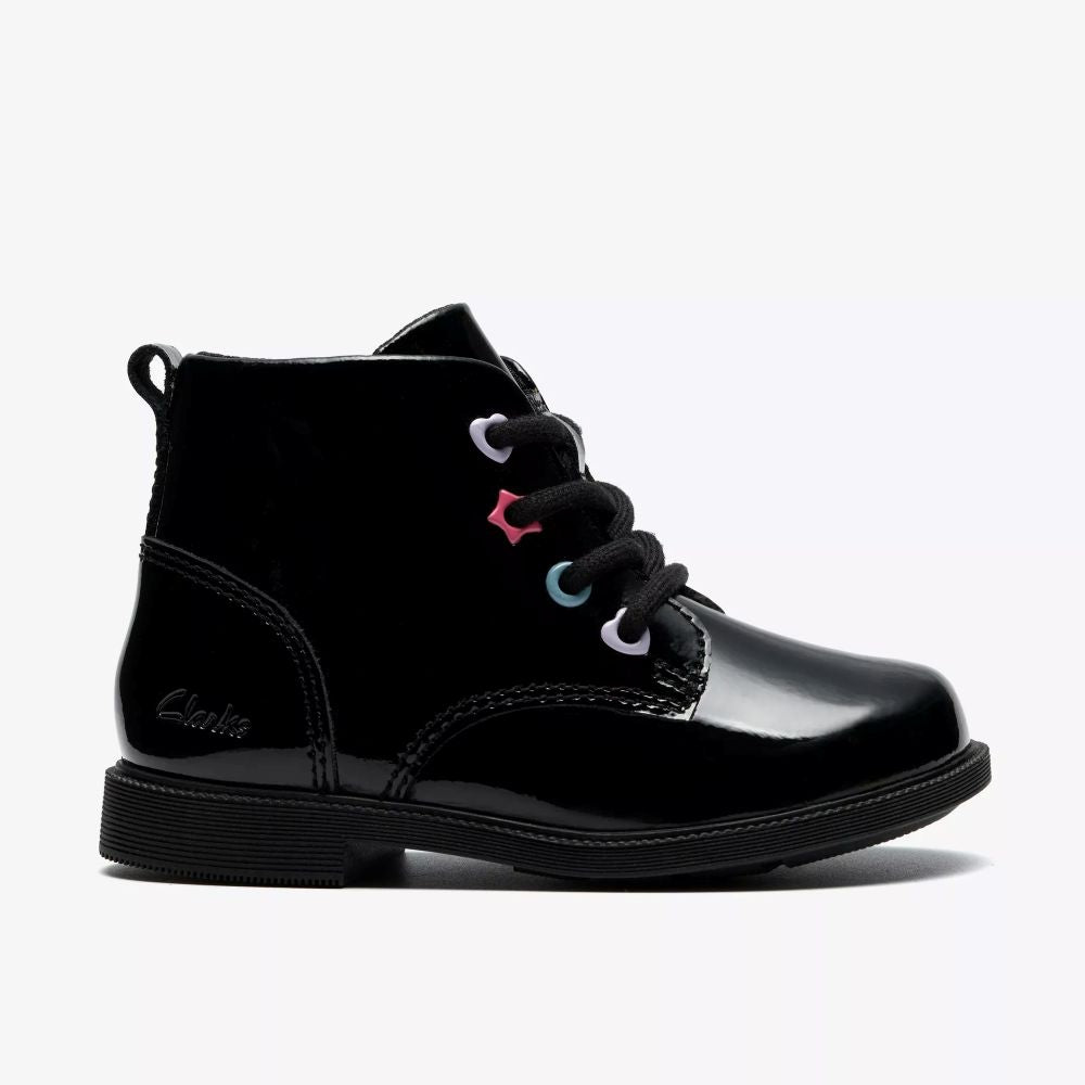 Clarks - OaklynCharm T. - Black Pat - Boots