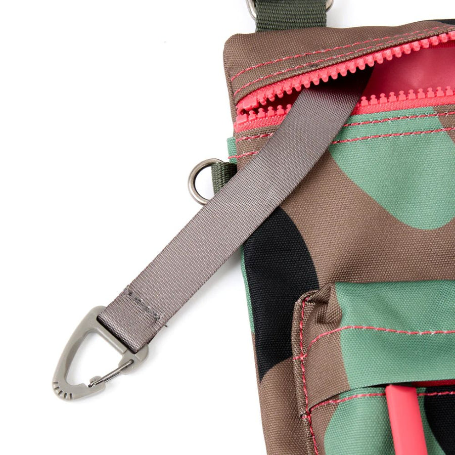 Roka - Chelsea B Vintage Camo Medium Recycled Canvas - Bags
