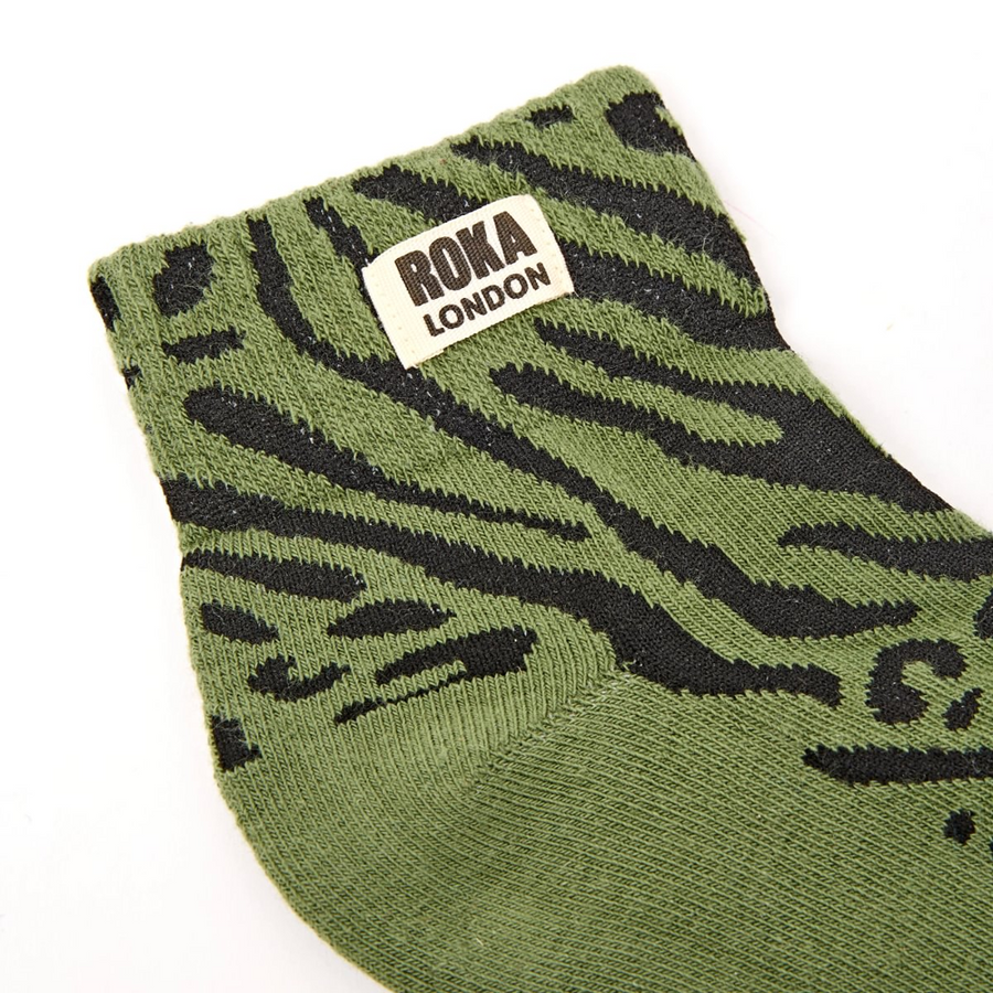 Roka - Wembley Ankle Socks for Women in Mixed Animal Artichoke Organic Cotton
