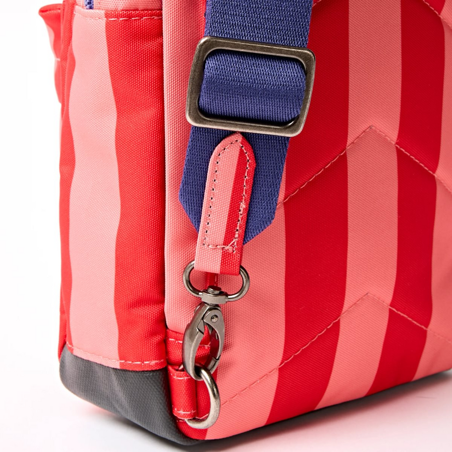 Roka - Willesden B Circus Print Large Recycled Canvas - Bags